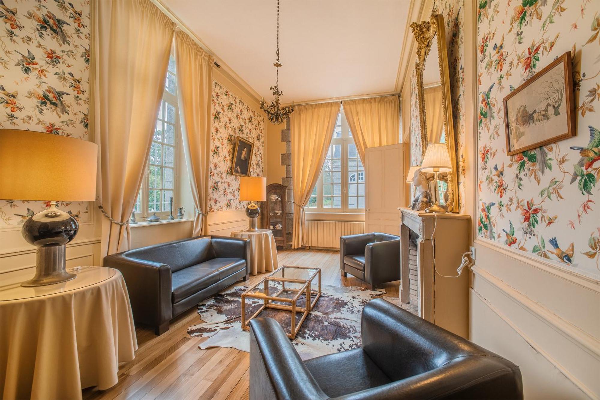 Ferienhaus Chateau De Bouceel Mont Saint Michel