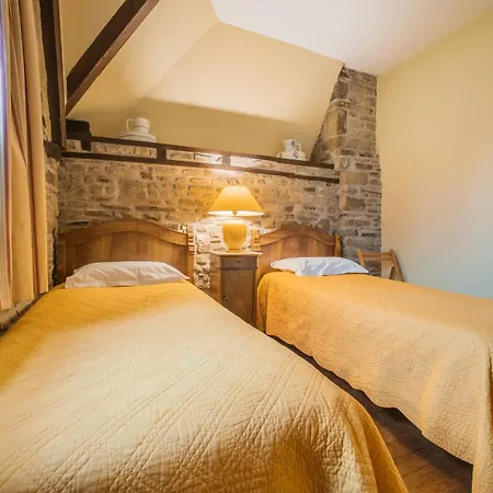 Holiday Home Chateau De Bouceel Mont Saint Michel Vergoncey Room photo