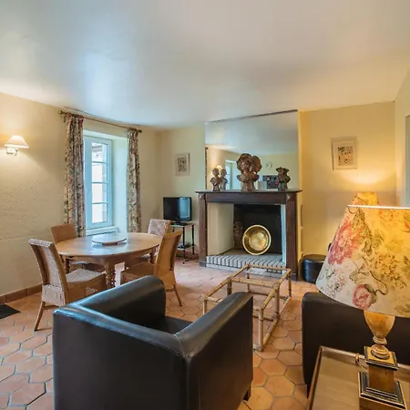 Holiday Home Chateau De Bouceel Mont Saint Michel Vergoncey Room photo